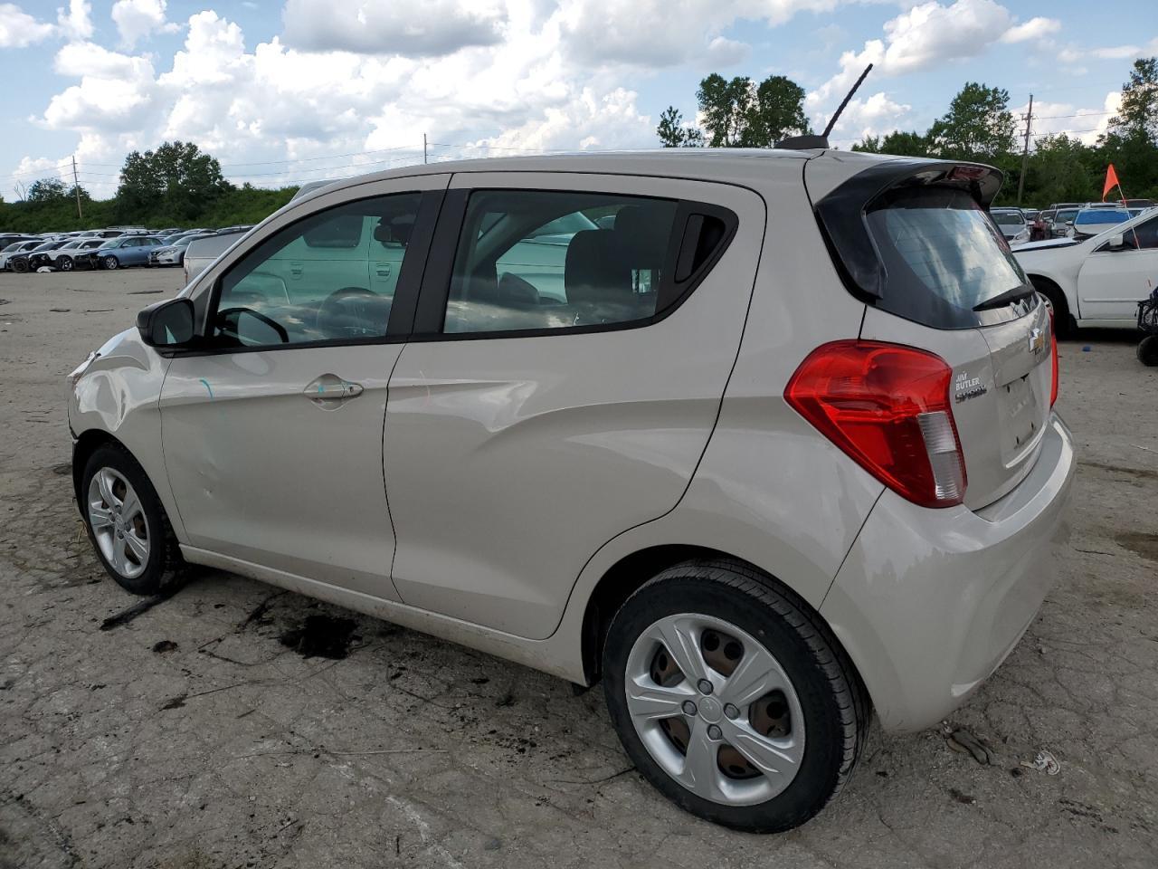 2021 CHEVROLET SPARK LS - Фото 2