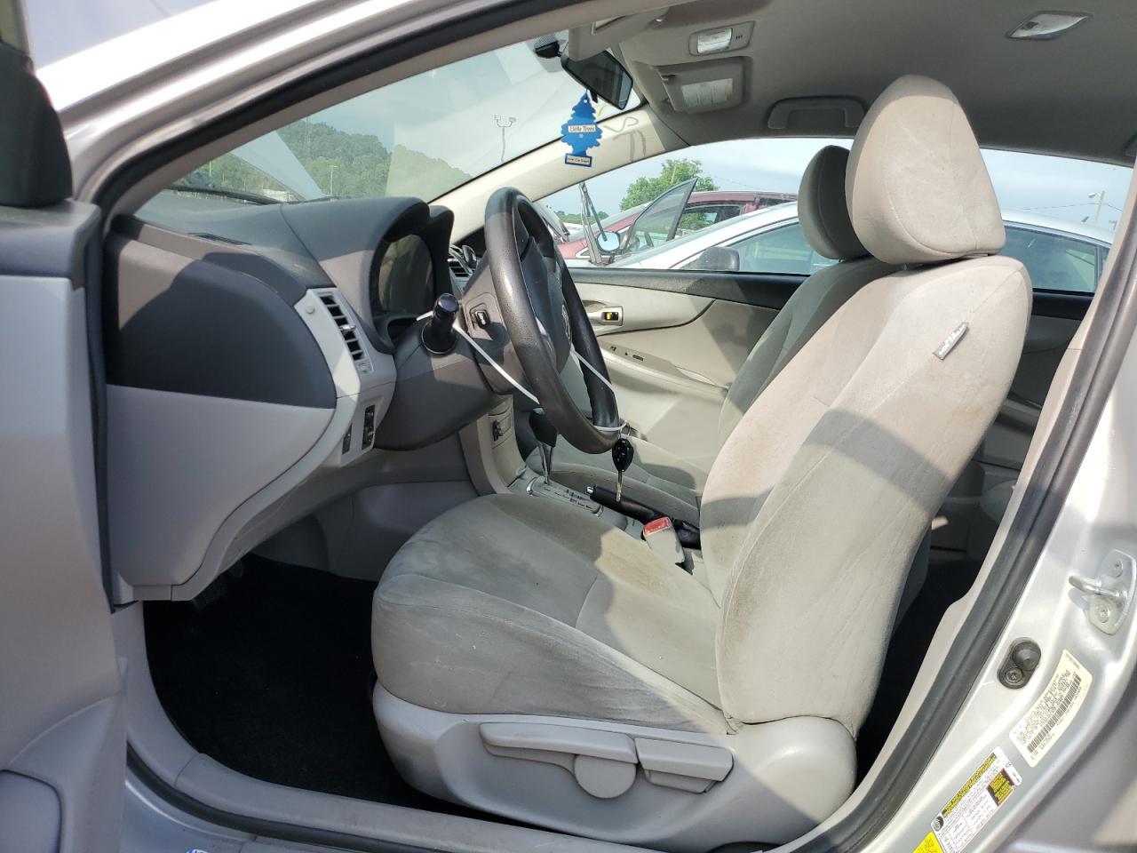 2013 TOYOTA COROLLA BA - Фото 7