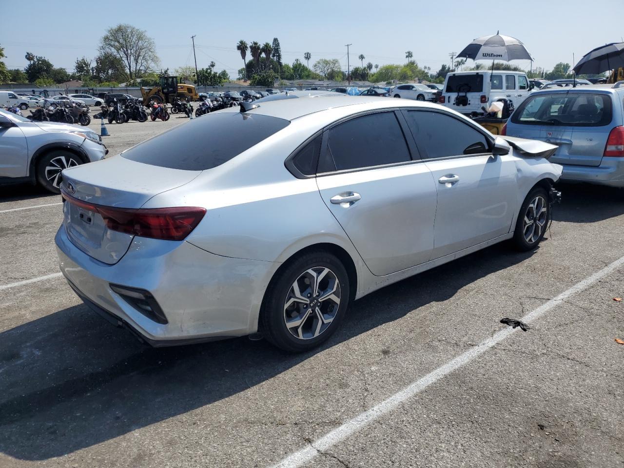2021 KIA FORTE FE - Фото 3