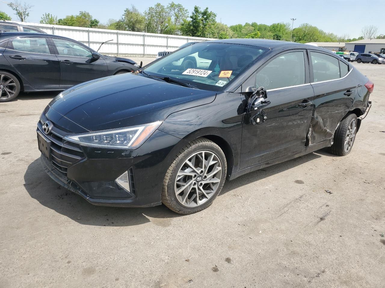 2019 HYUNDAI ELANTRA SE car image