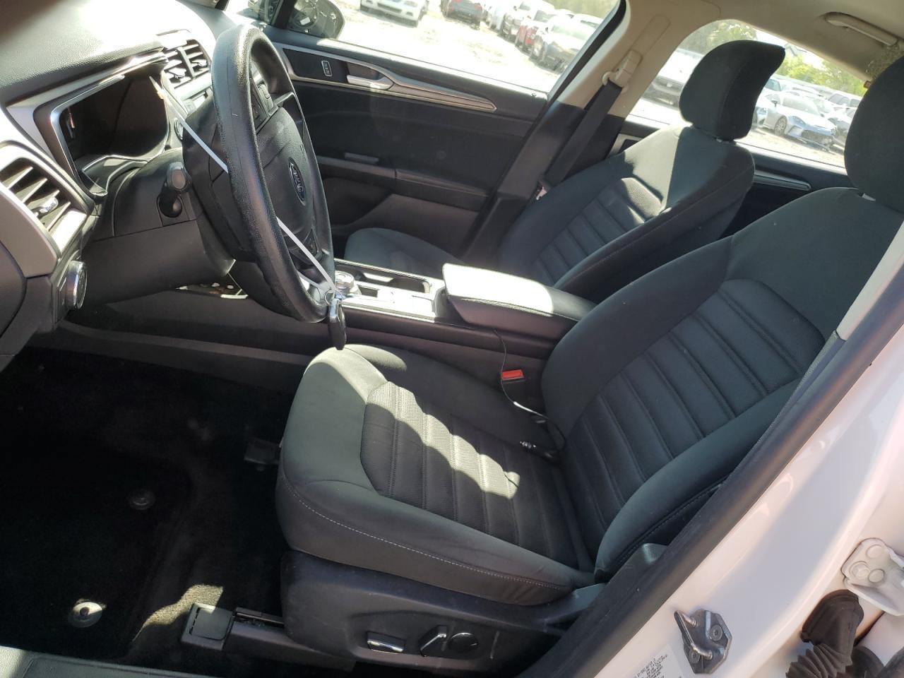 2017 FORD FUSION SE - Фото 7