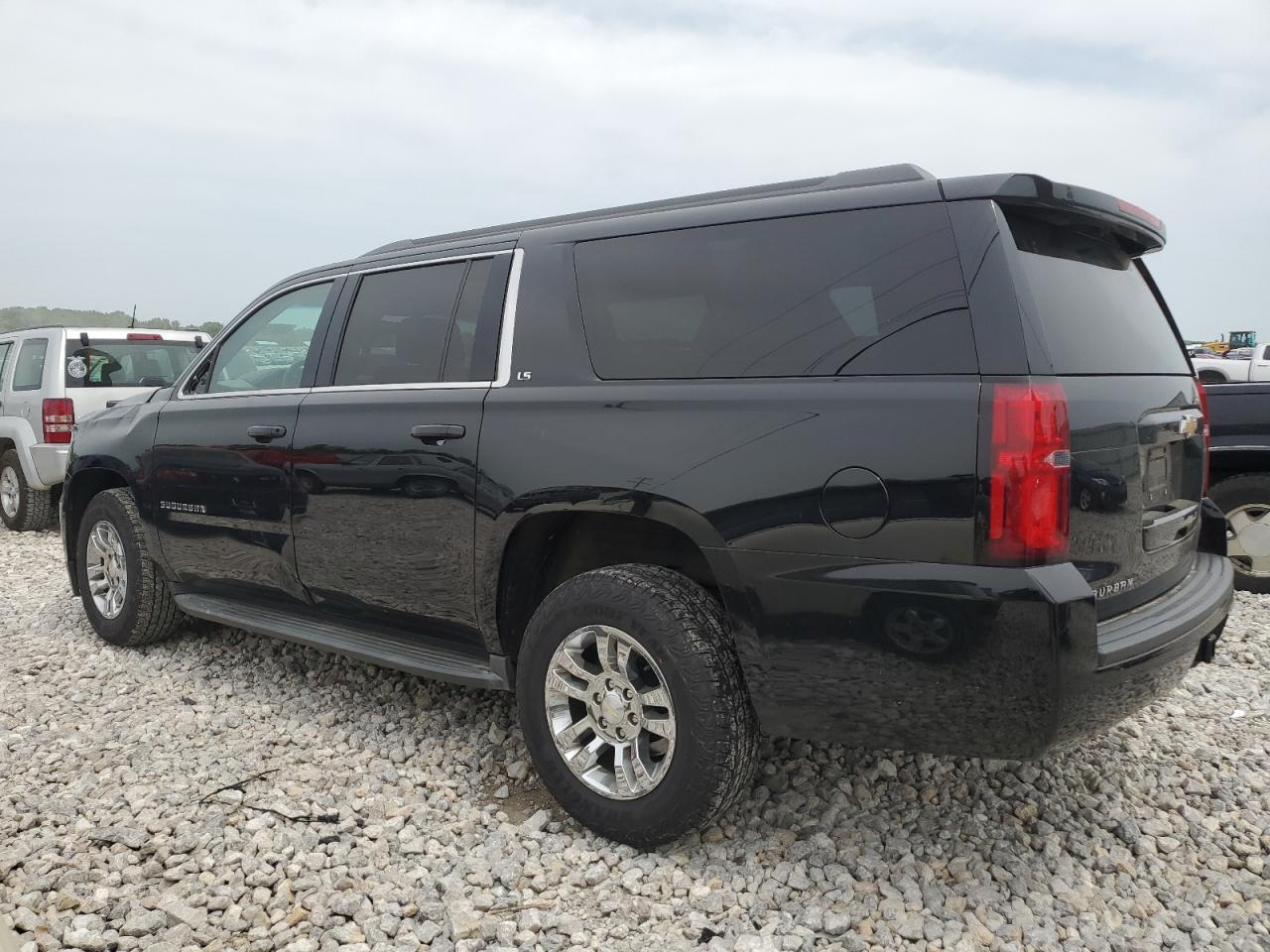 2016 CHEVROLET SUBURBAN K - Image 2