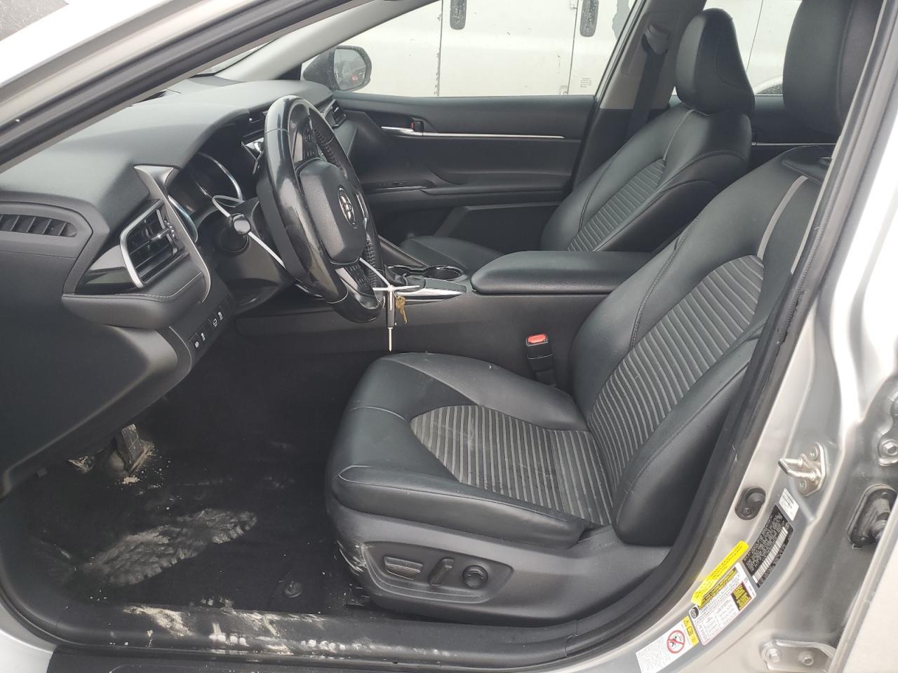 2019 TOYOTA CAMRY L - Фото 7
