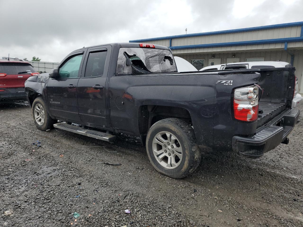 2016 CHEVROLET SILVERADO - Фото 2