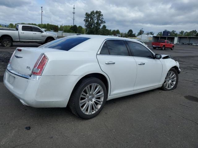 2014 Chrysler 300C - Image 3