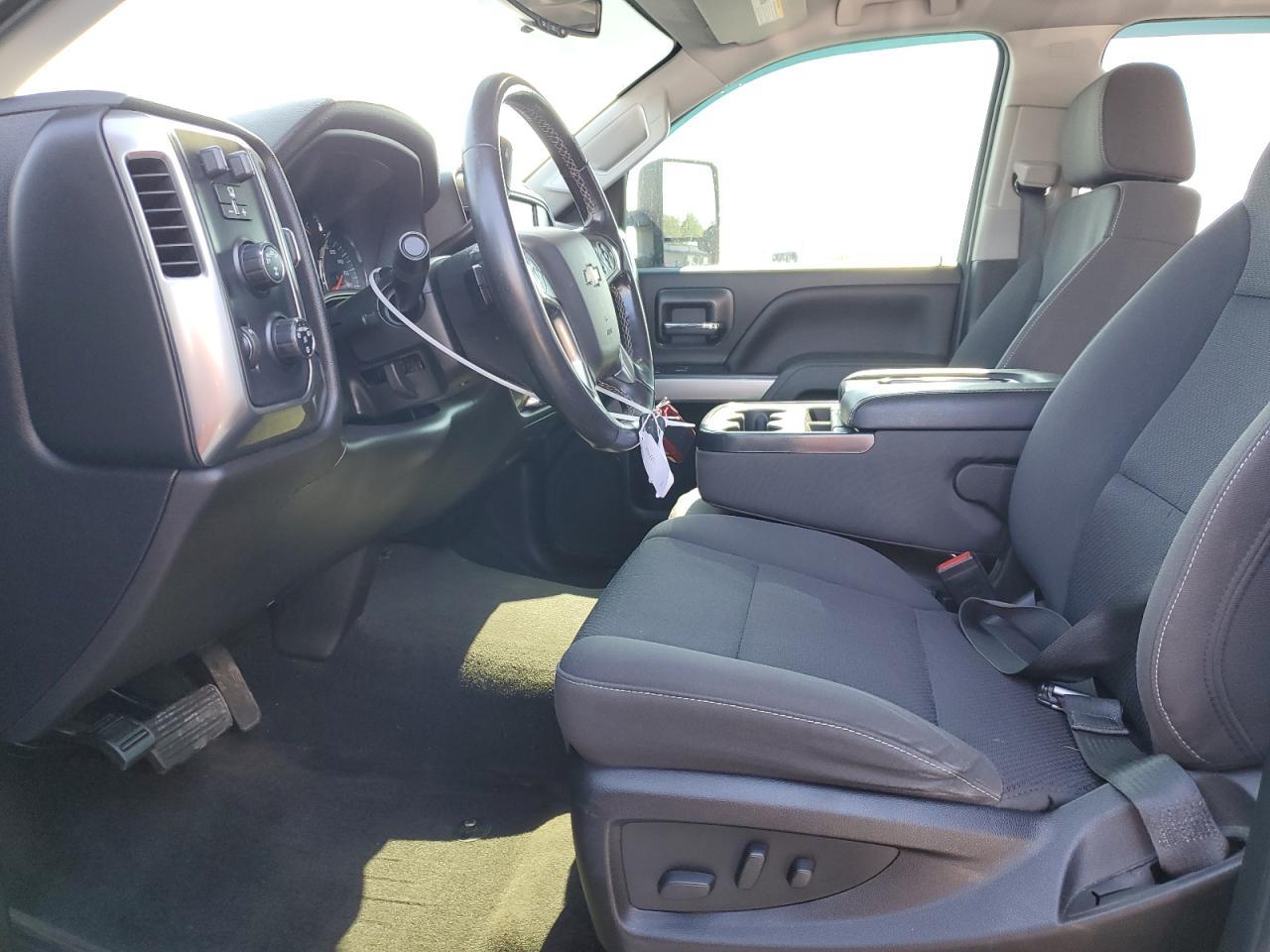 2018 CHEVROLET SILVERADO - Фото 7