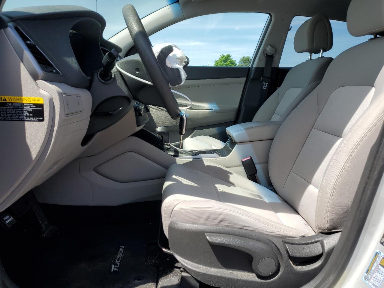 2016 HYUNDAI TUCSON SE - Фото 7