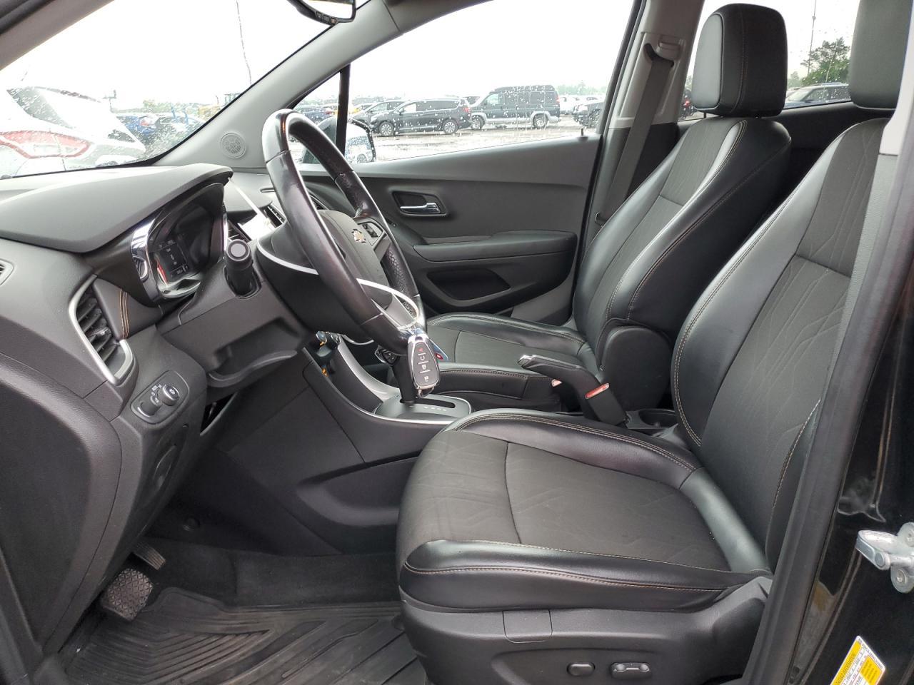 2019 CHEVROLET TRAX 1LT - Image 7