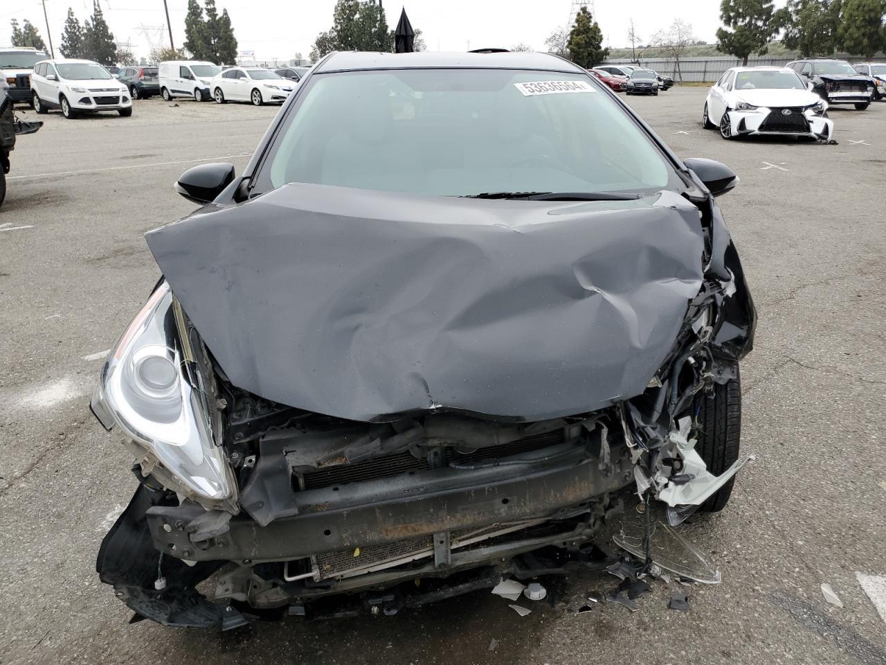 2015 TOYOTA PRIUS C - Image 5