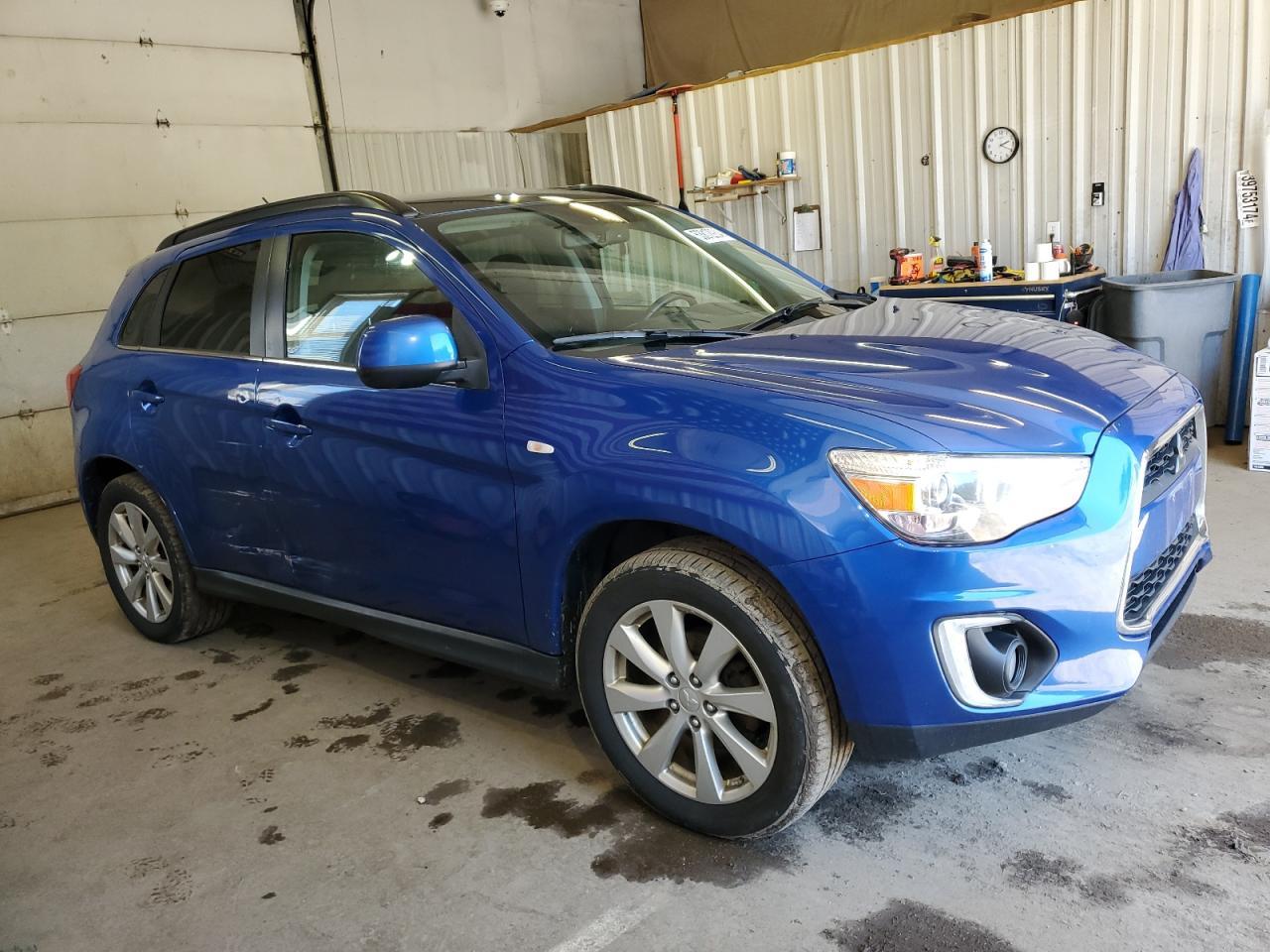 2015 MITSUBISHI OUTLANDER - Фото 4
