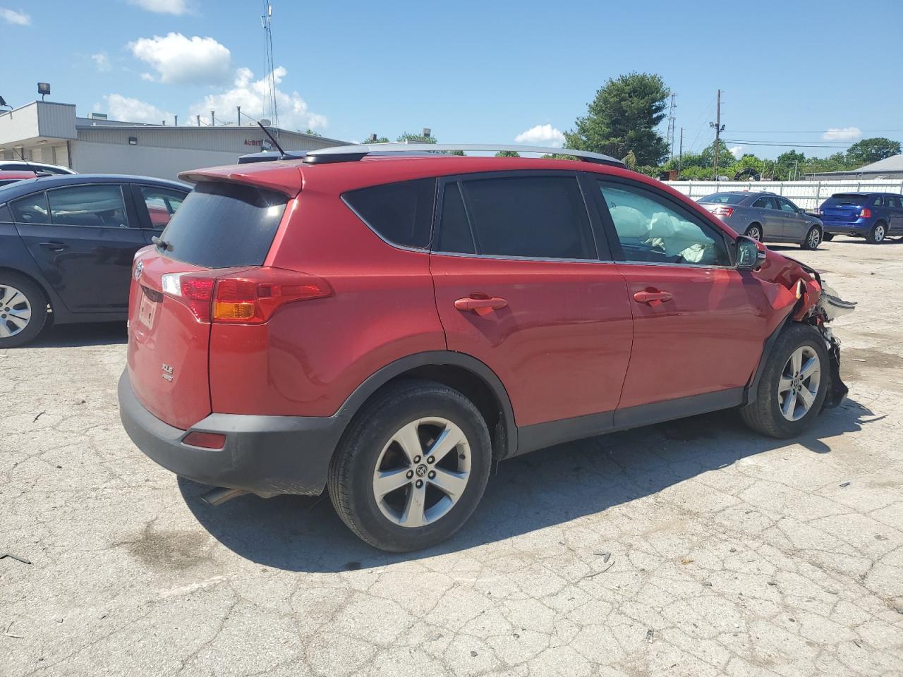 2015 TOYOTA RAV4 XLE - Image 3