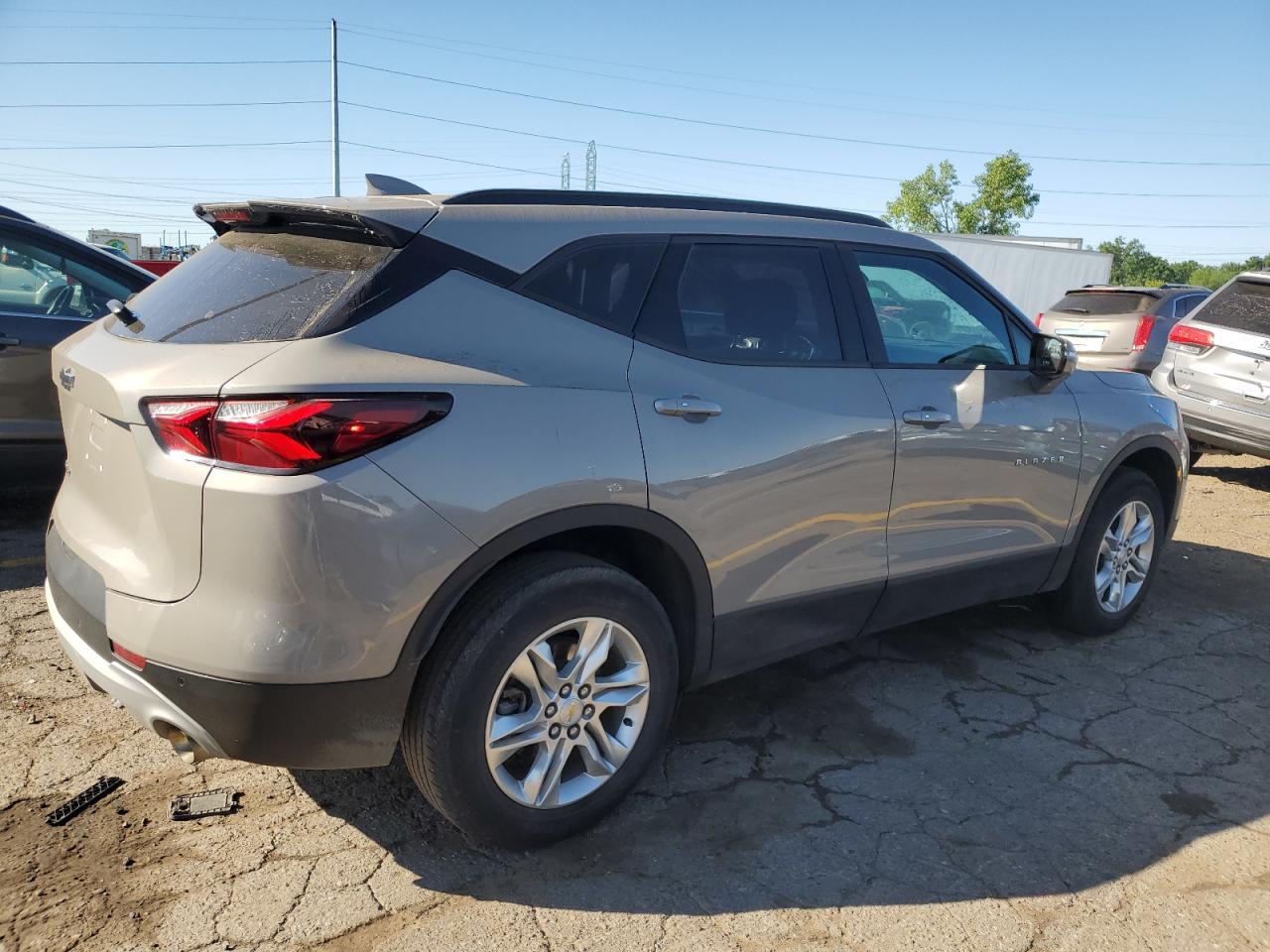 2021 CHEVROLET BLAZER 2LT - Image 3