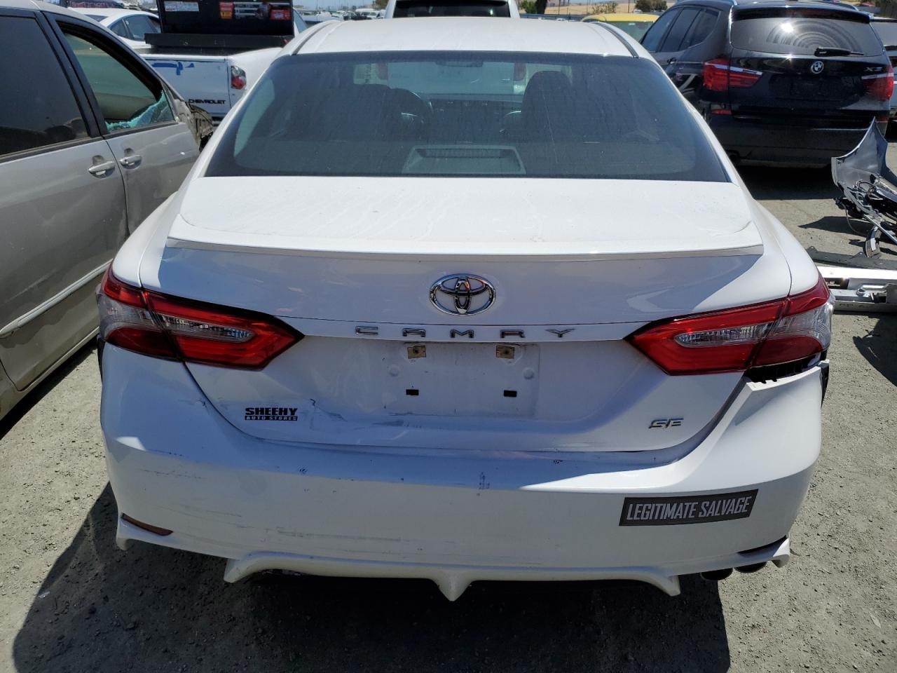 2018 TOYOTA CAMRY L - Image 6