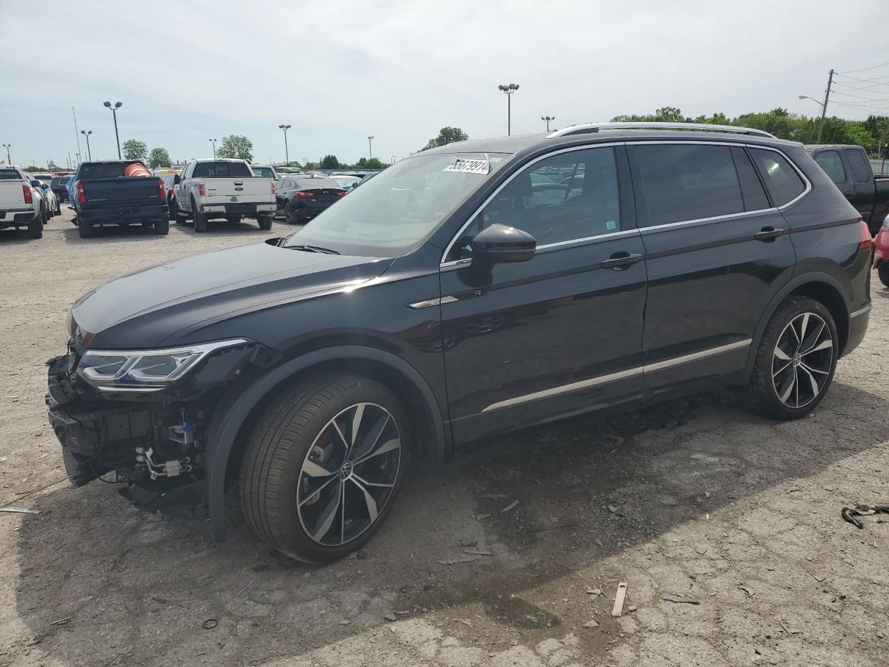 2023 VOLKSWAGEN TIGUAN SEL car image