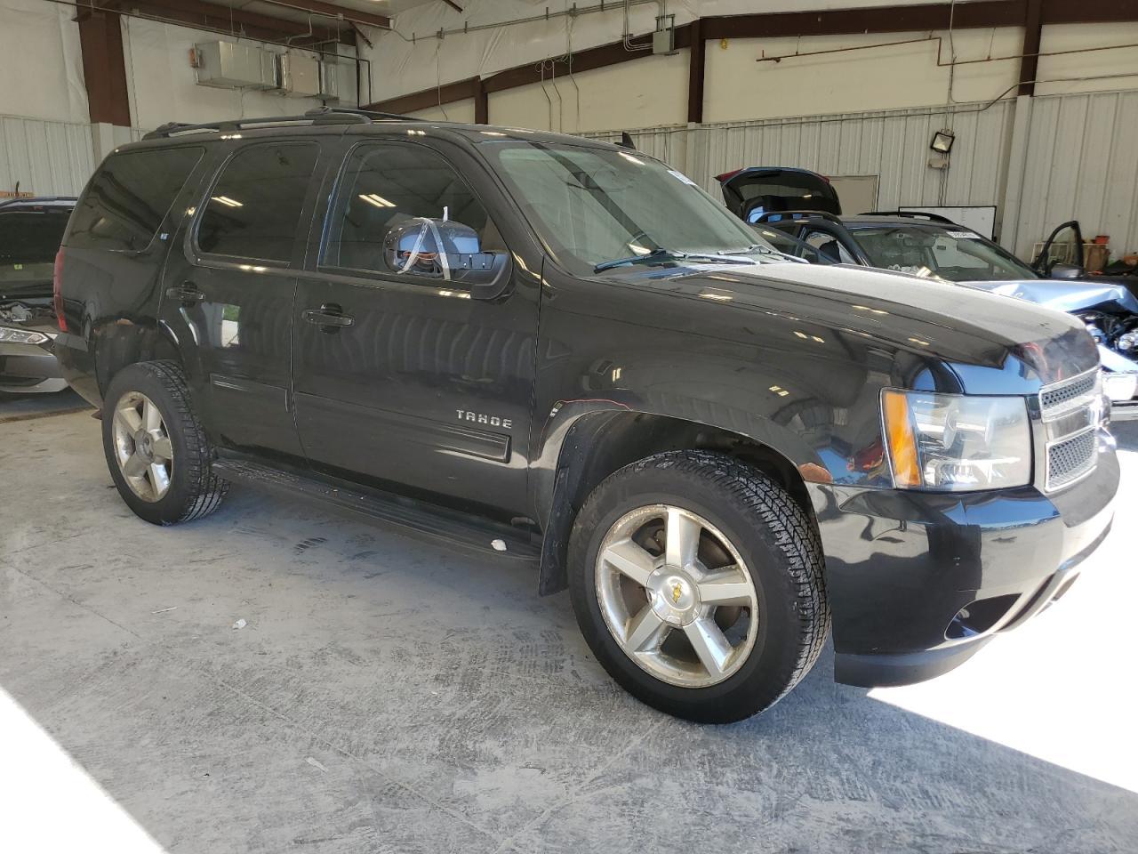 2011 CHEVROLET TAHOE K150 - Image 4