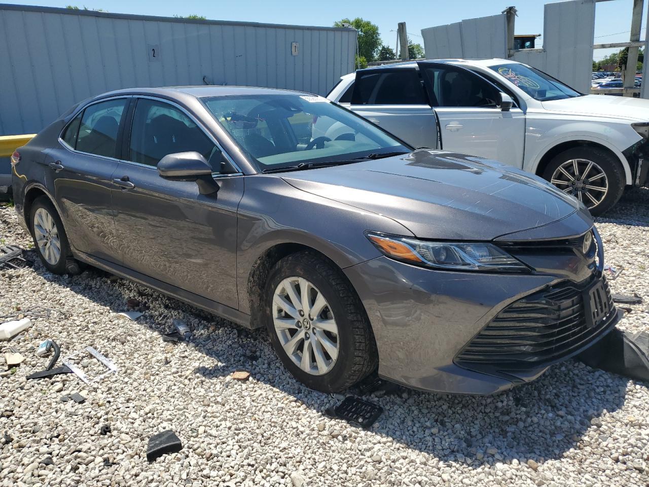 2020 TOYOTA CAMRY LE - Image 4