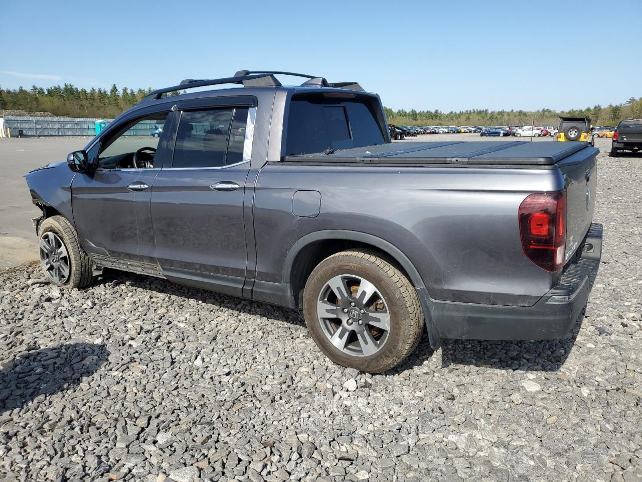 2017 HONDA RIDGELINE - Фото 2