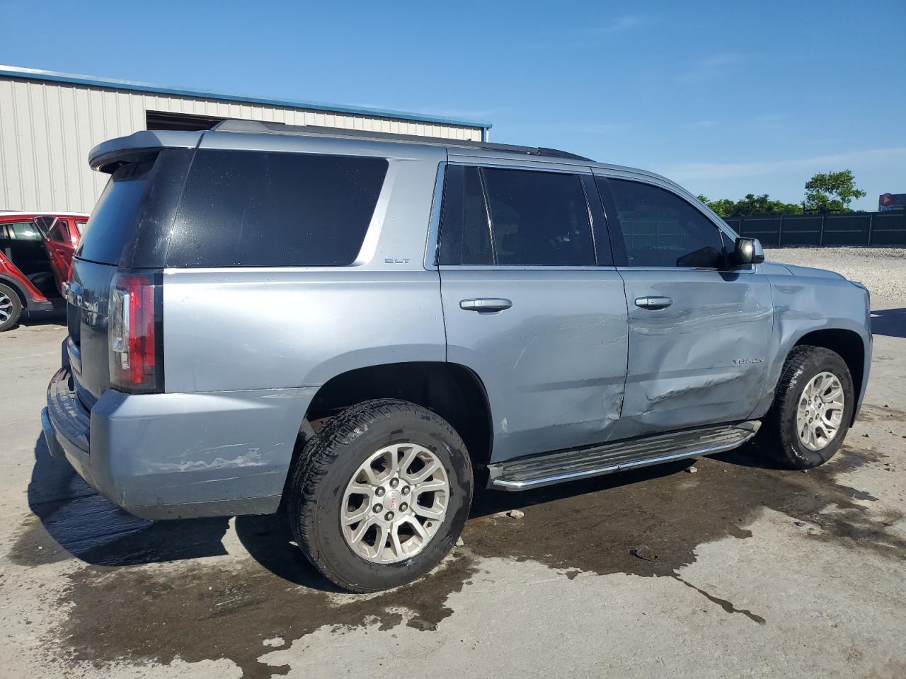 2016 GMC YUKON SLT - Фото 3