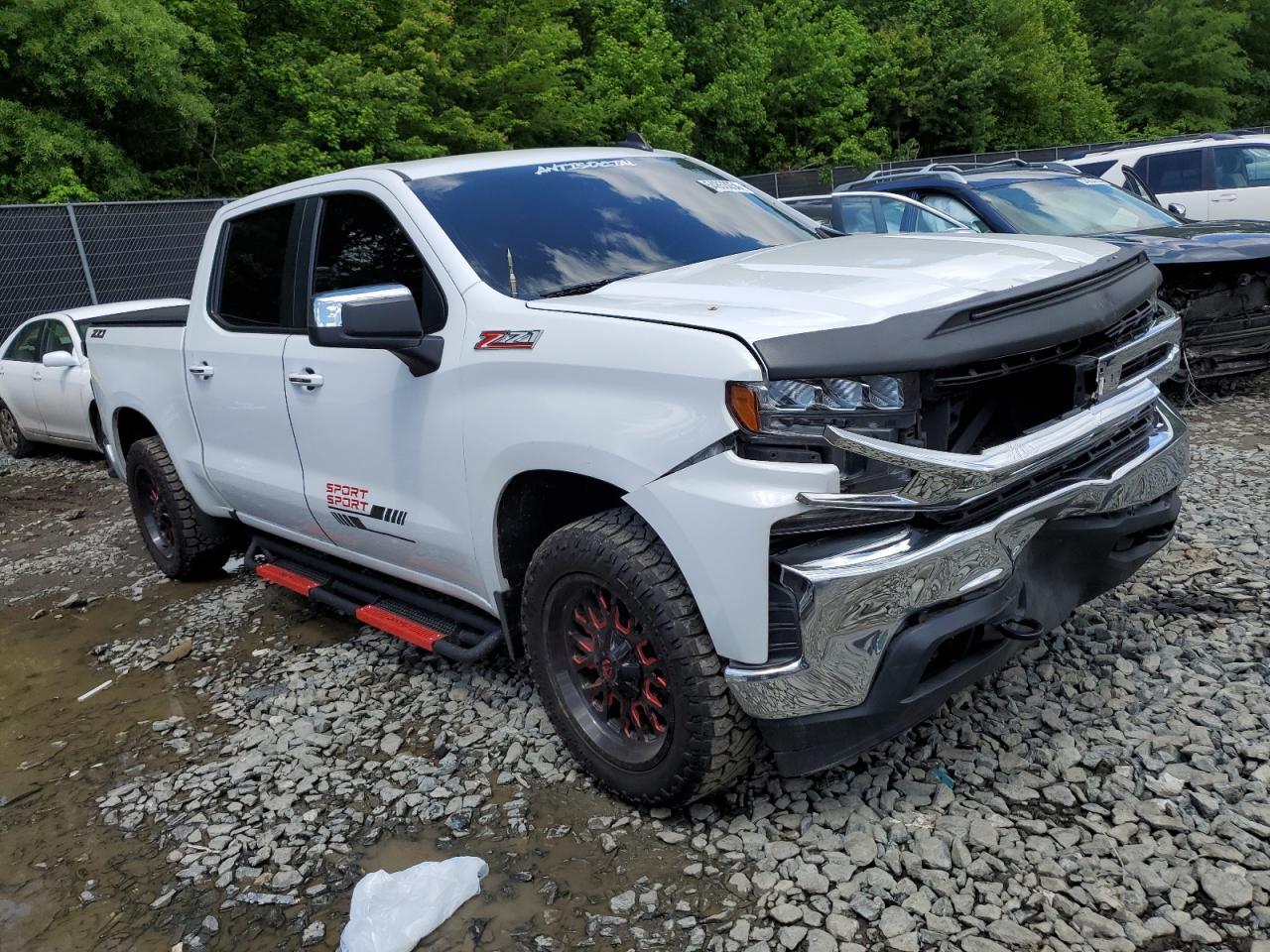 2019 CHEVROLET SILVERADO - Фото 4