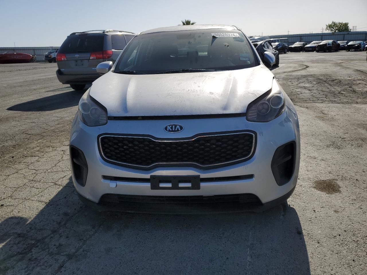 2017 KIA SPORTAGE L - Image 5