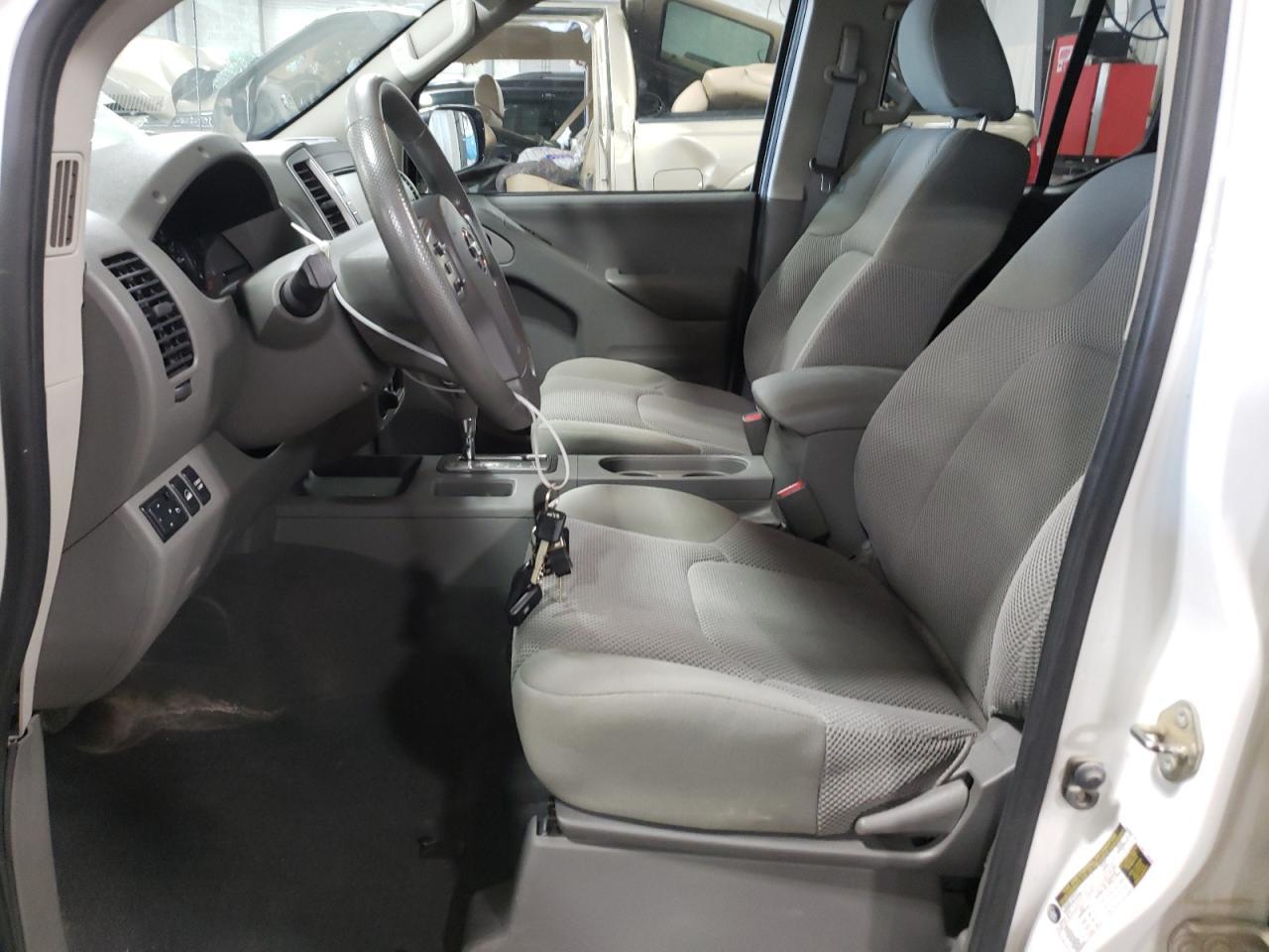 2019 NISSAN FRONTIER S - Фото 7