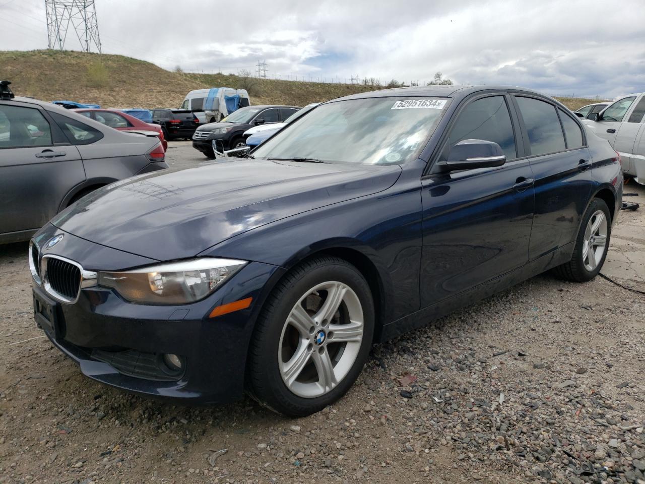 2014 BMW 320 I XDRI car image