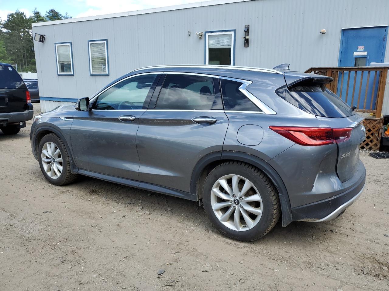 2019 INFINITI QX50 ESSEN - Image 2
