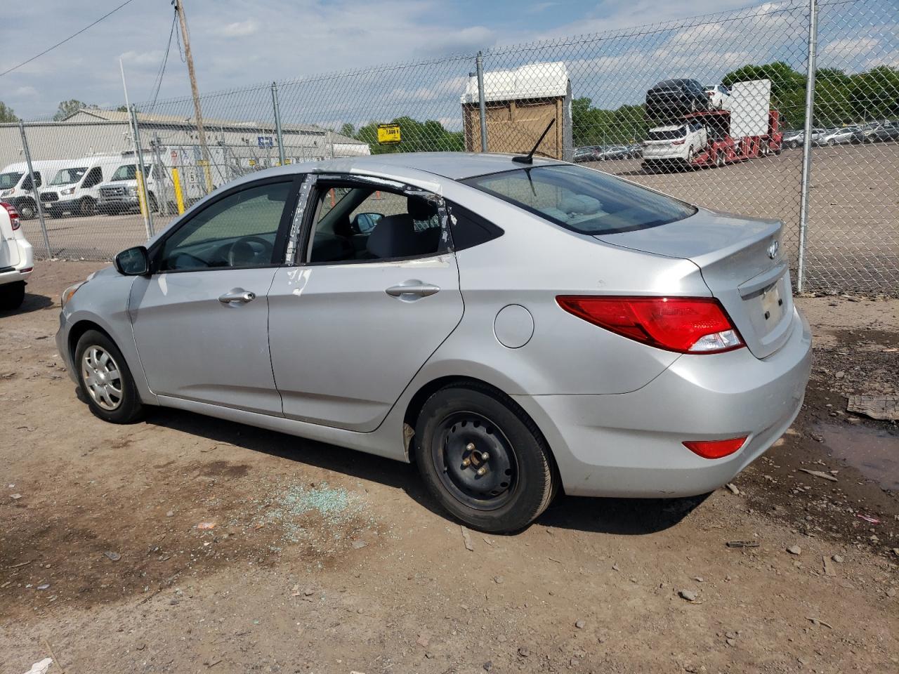 2017 HYUNDAI ACCENT SE - Image 2