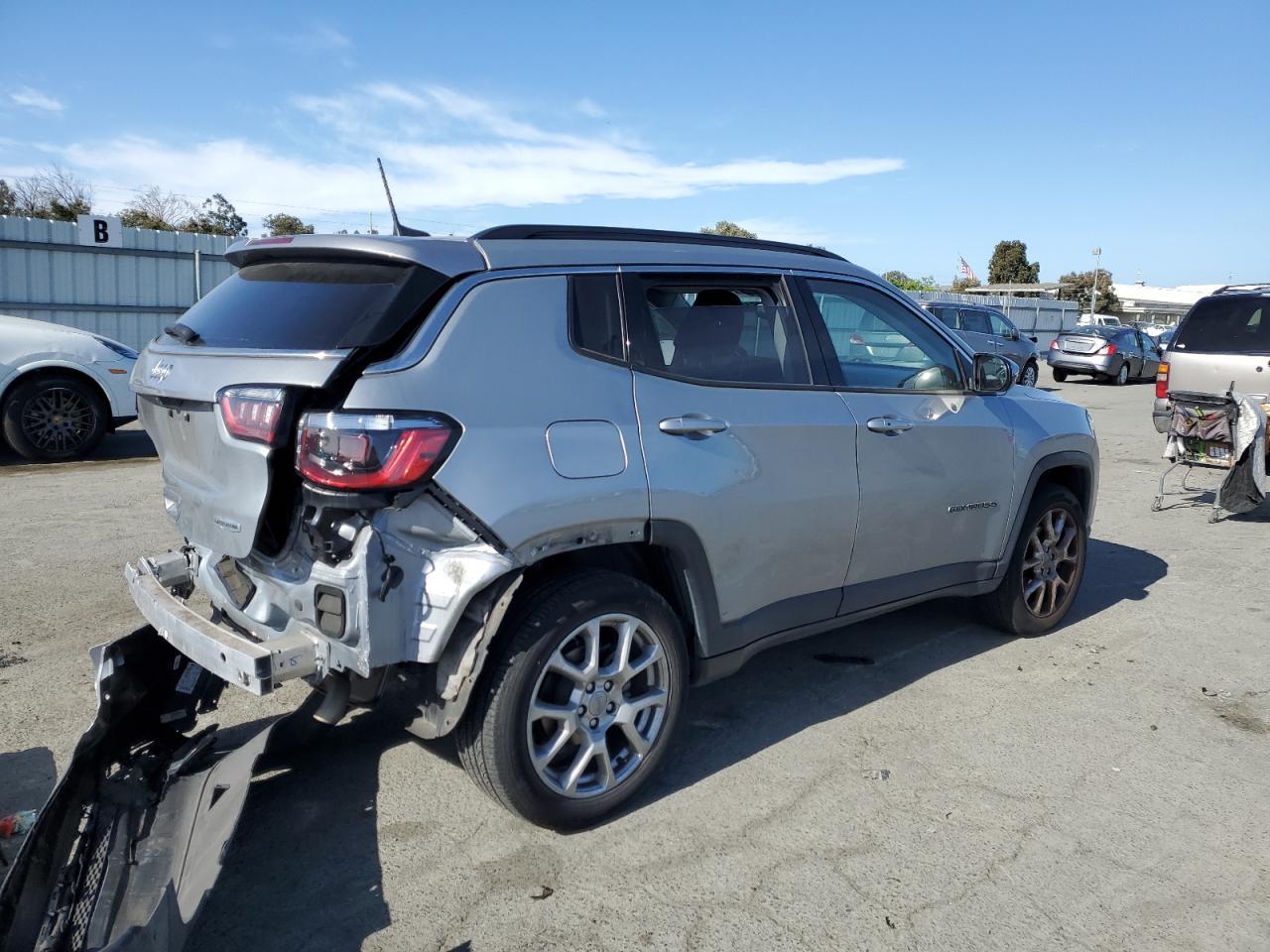 2022 JEEP COMPASS LA - Image 3