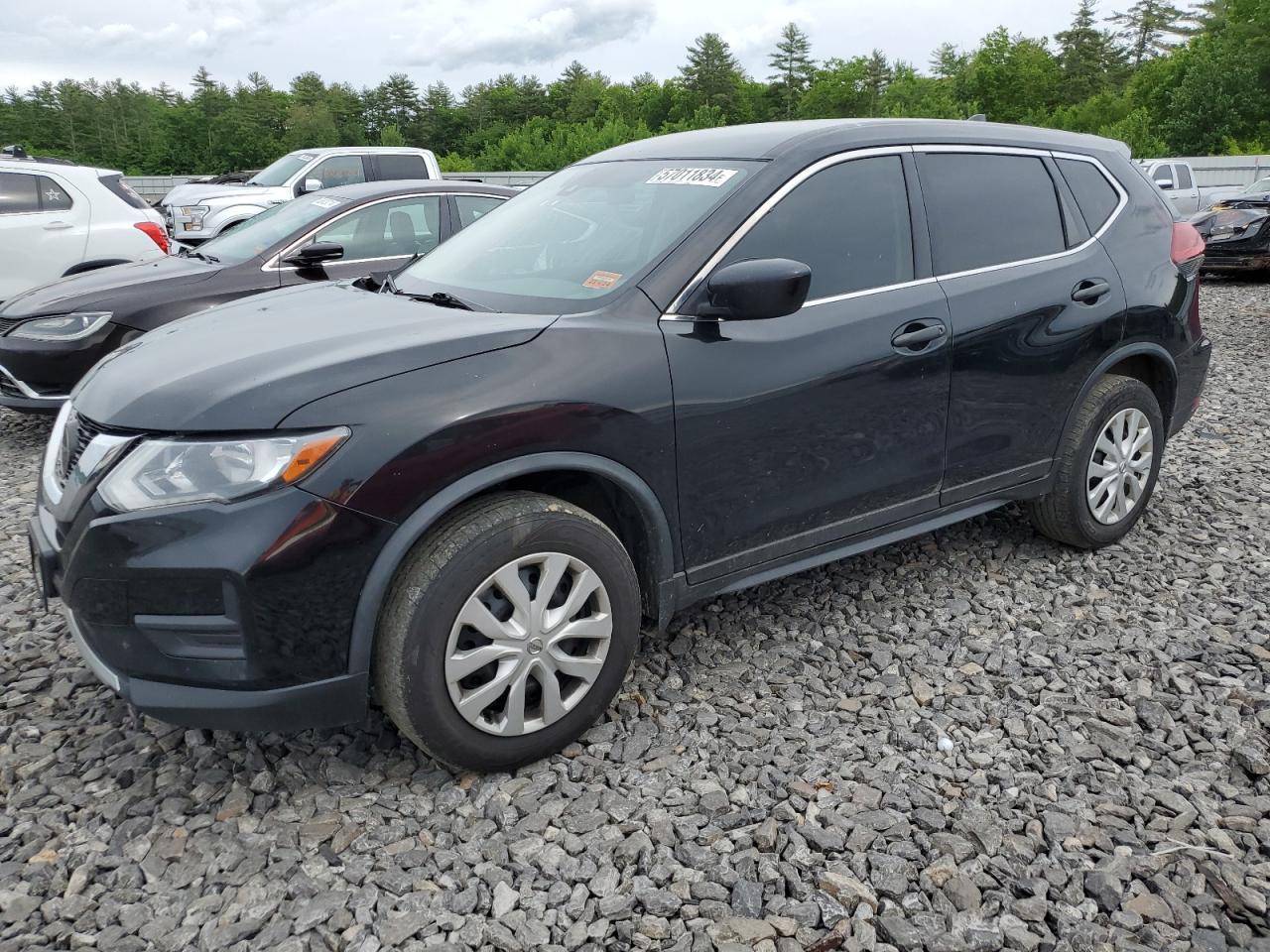 2019 NISSAN ROGUE S car image