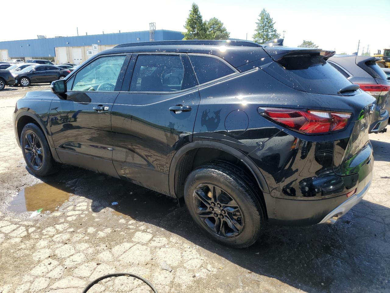 2022 CHEVROLET BLAZER 2LT - Фото 2