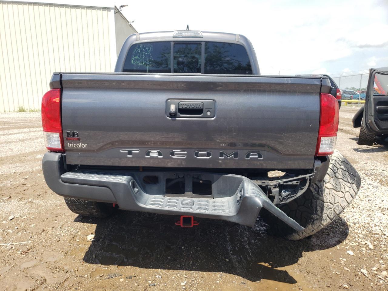 2017 TOYOTA TACOMA DOU - Фото 6