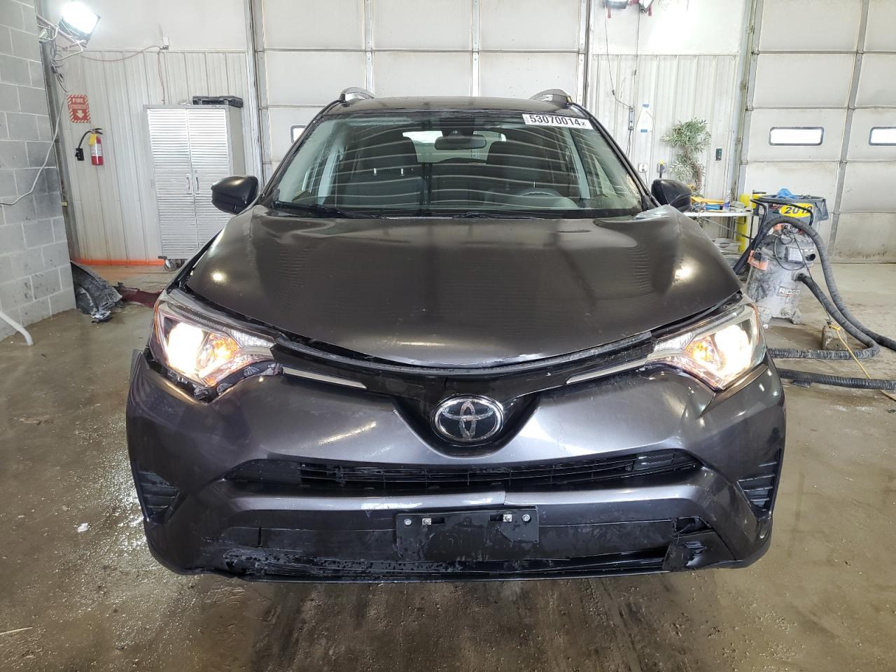 2018 TOYOTA RAV4 LE - Image 5