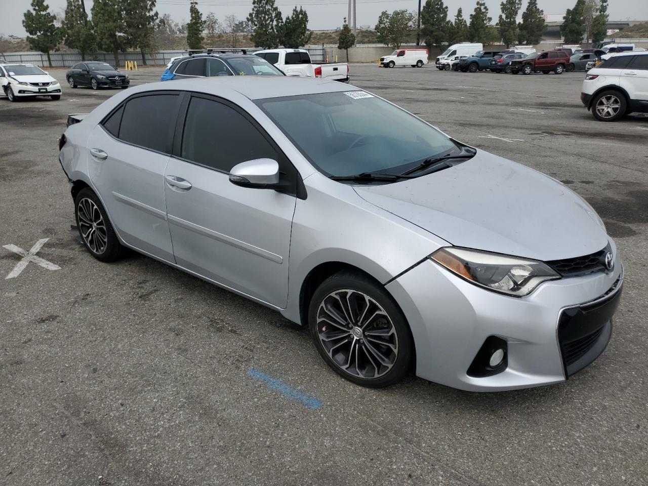 2016 TOYOTA COROLLA L - Фото 4
