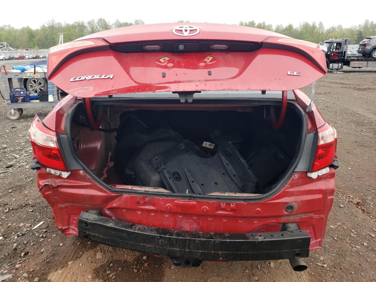 2018 TOYOTA COROLLA L - Image 6