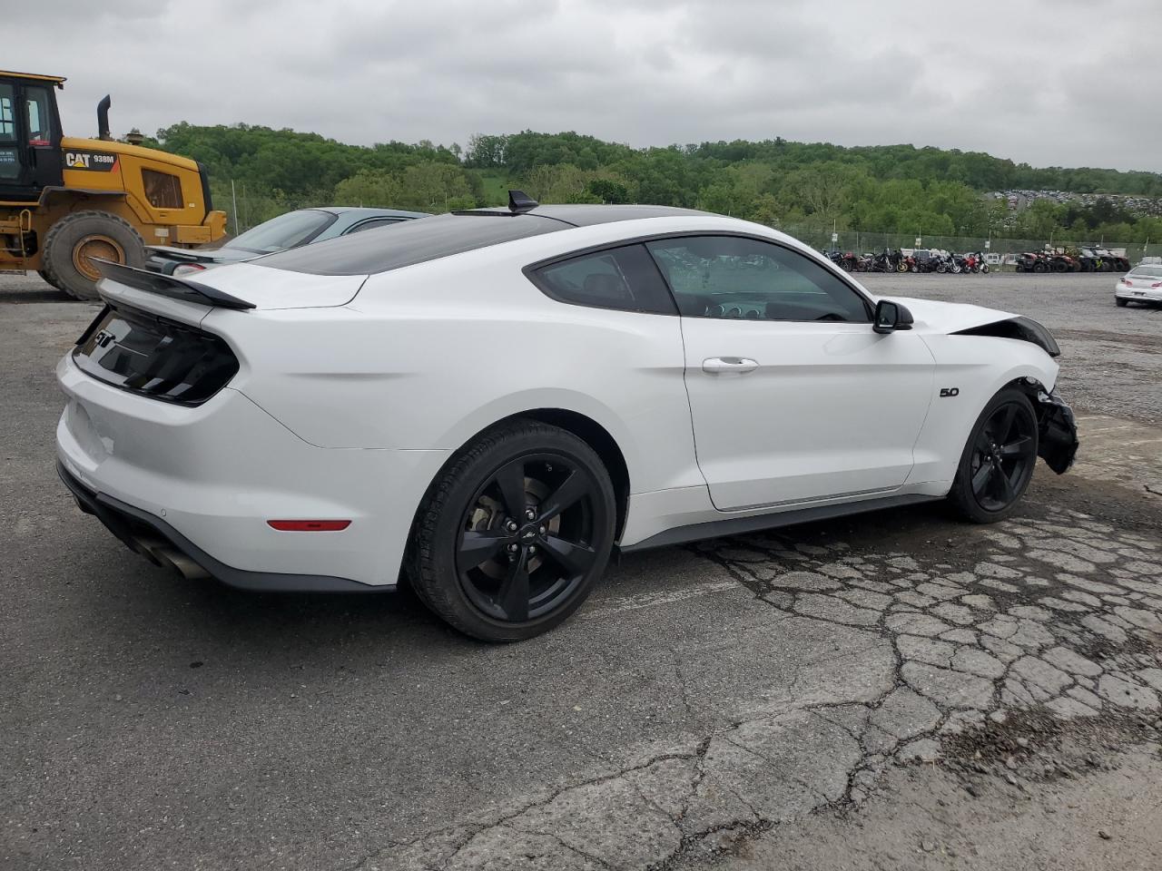 2021 FORD MUSTANG GT - Image 3