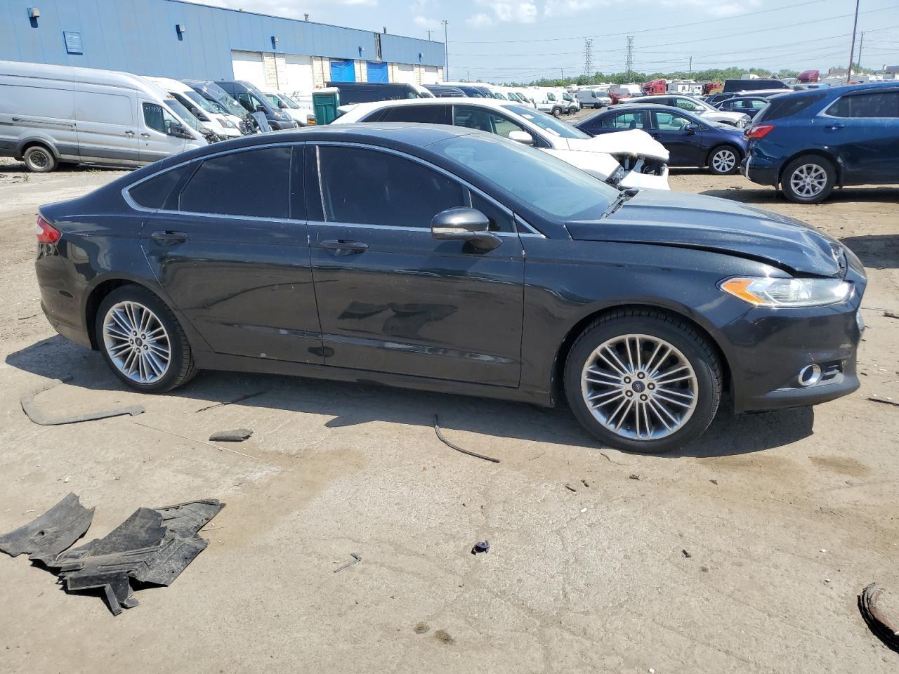 2013 FORD FUSION SE - Image 4
