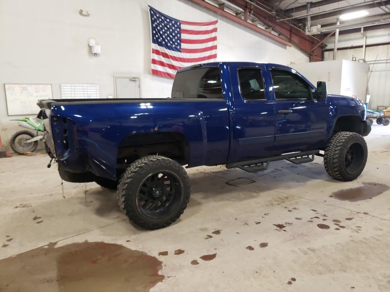 2013 CHEVROLET SILVERADO - Фото 3