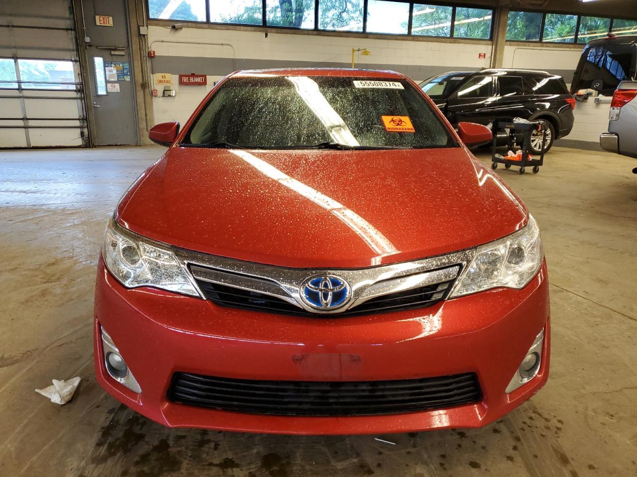 2012 TOYOTA CAMRY HYBR - Image 5