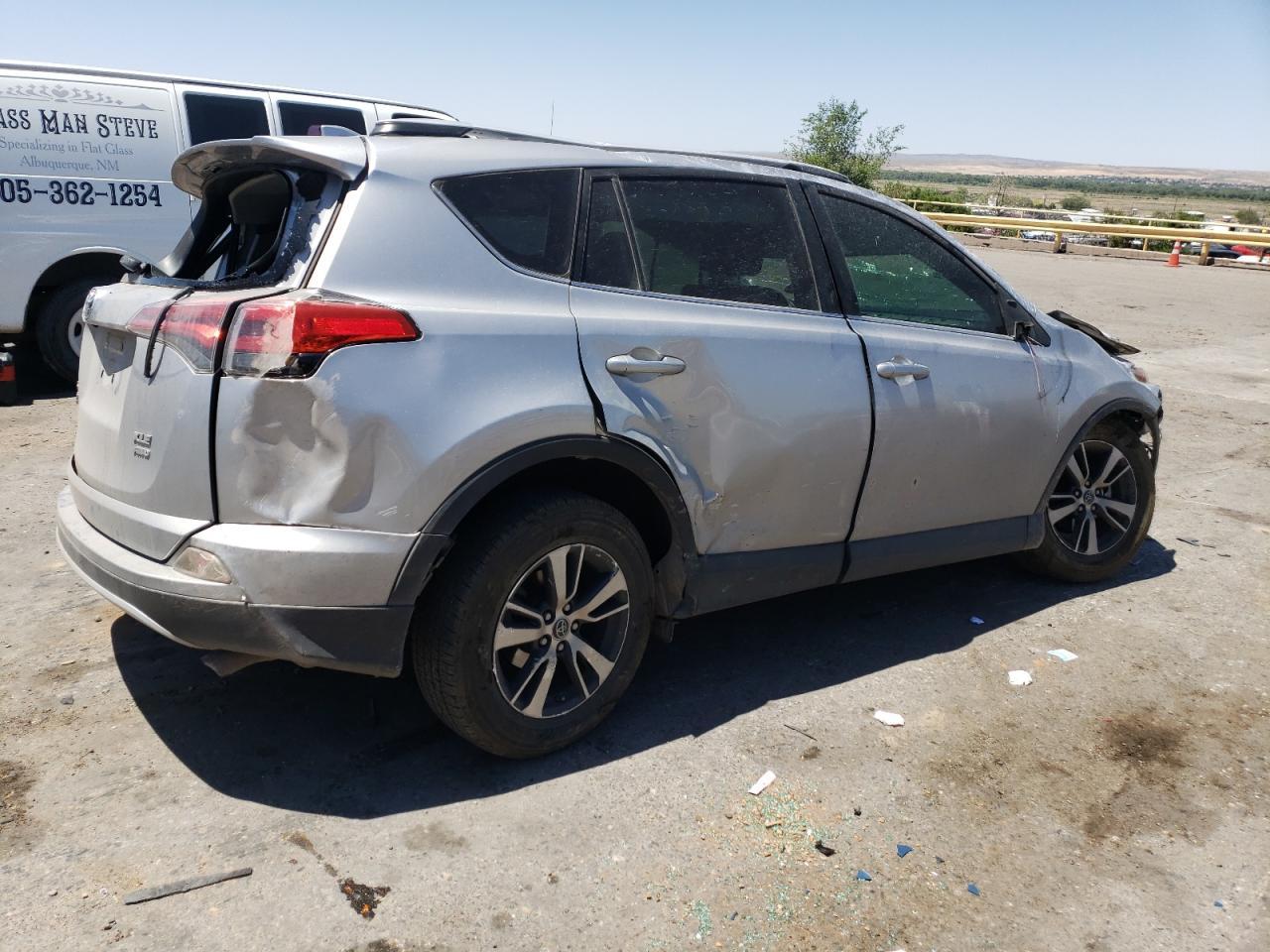 2016 TOYOTA RAV4 XLE - Image 3