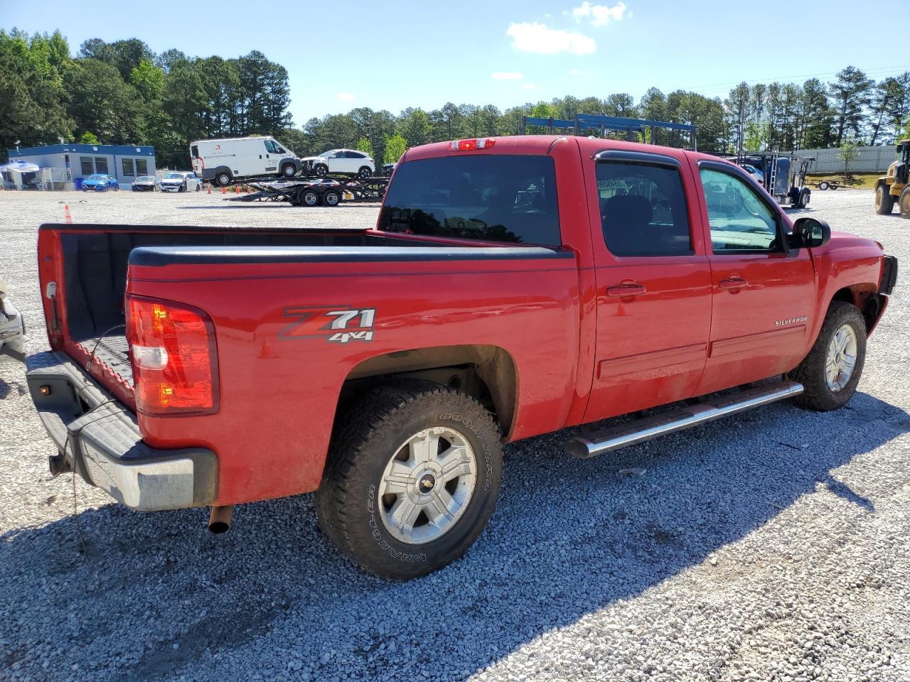 2012 CHEVROLET SILVERADO - Image 3