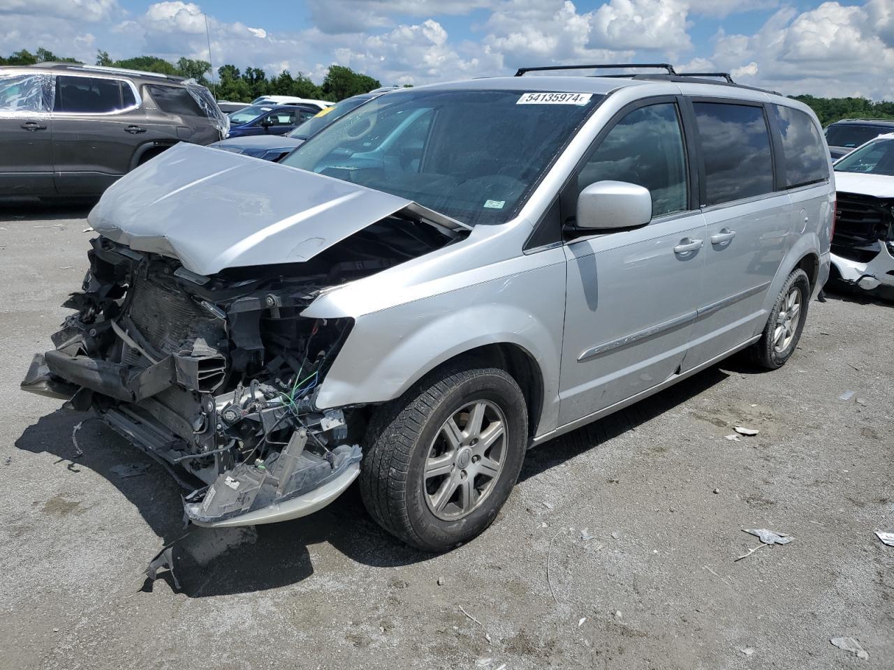 2011 CHRYSLER TOWN & COU car image