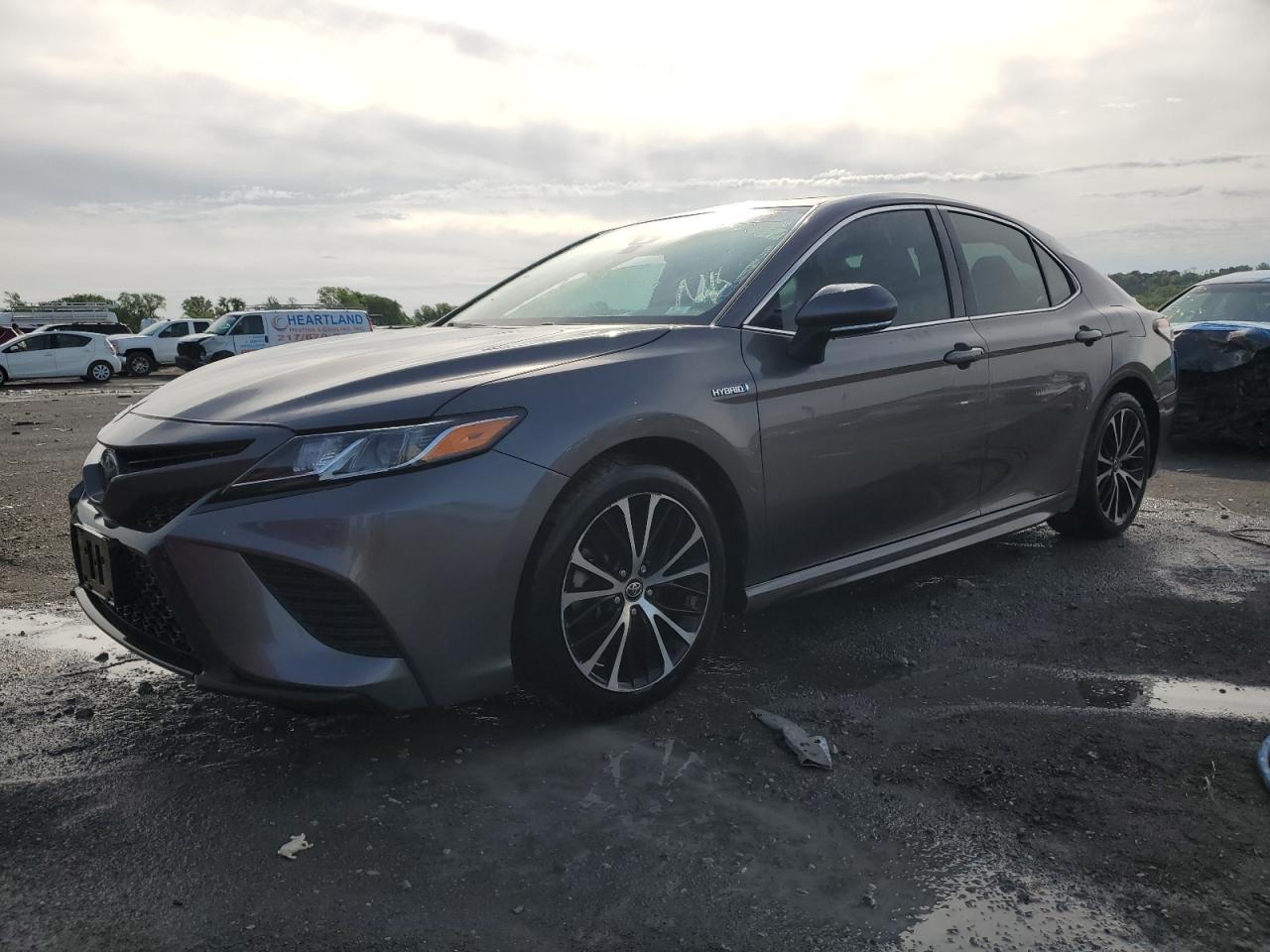 2019 TOYOTA CAMRY HYBR