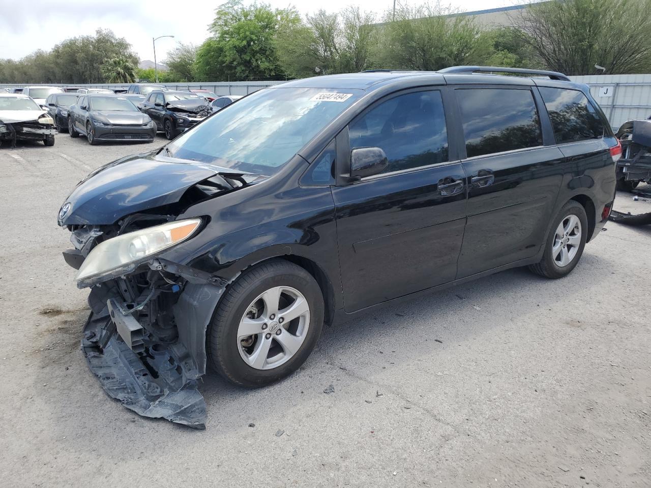 2013 TOYOTA SIENNA LE car image