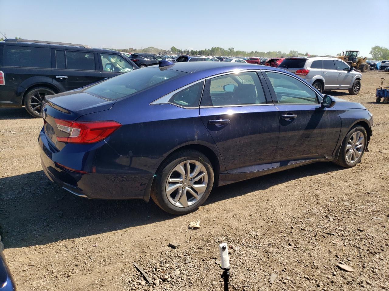 2018 HONDA ACCORD LX - Фото 3