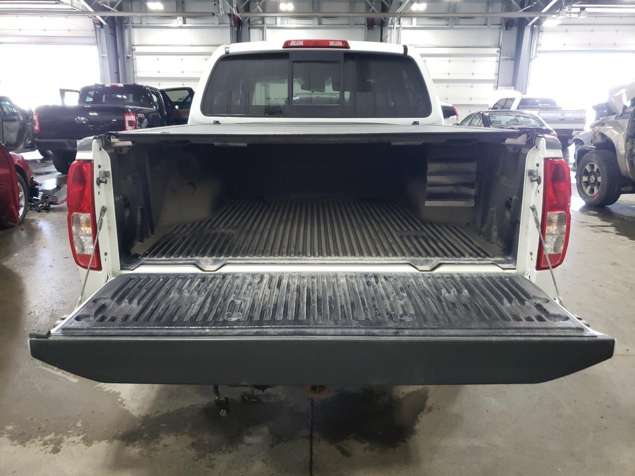 2019 NISSAN FRONTIER S - Фото 6