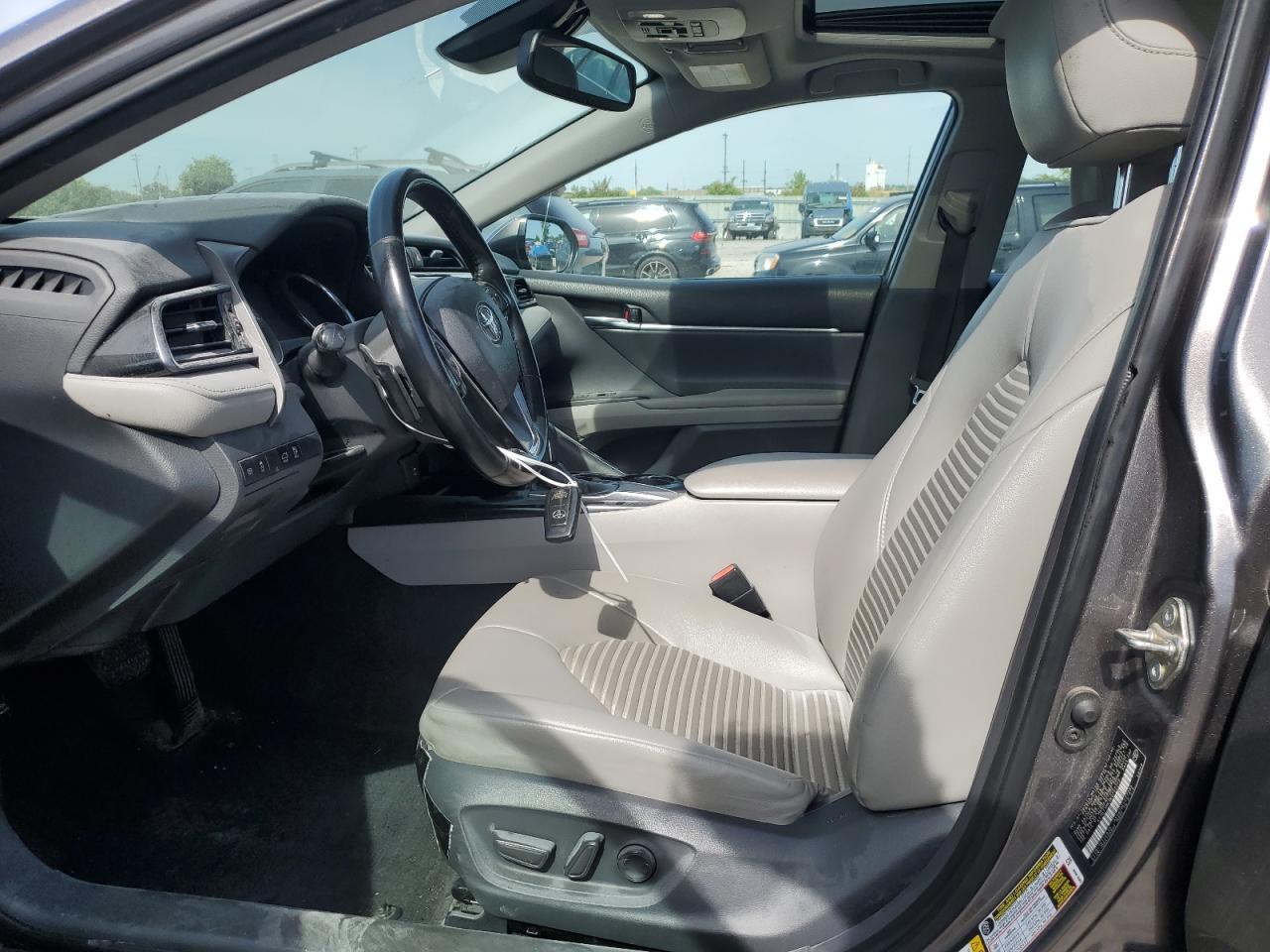 2019 TOYOTA CAMRY L - Image 7