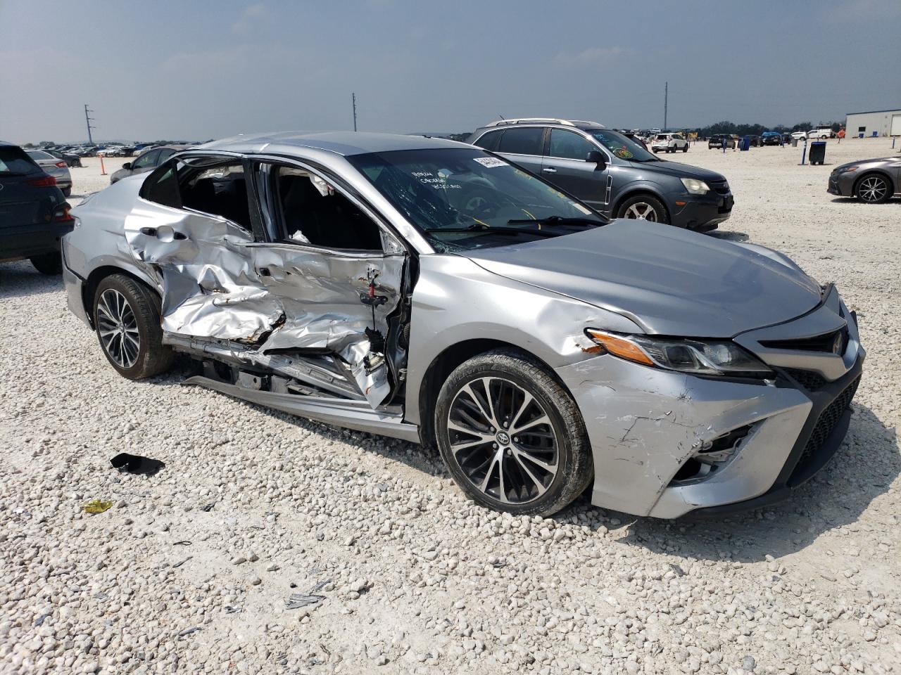 2019 TOYOTA CAMRY L - Image 4