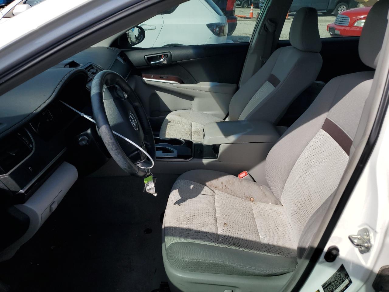 2013 TOYOTA CAMRY L - Image 7