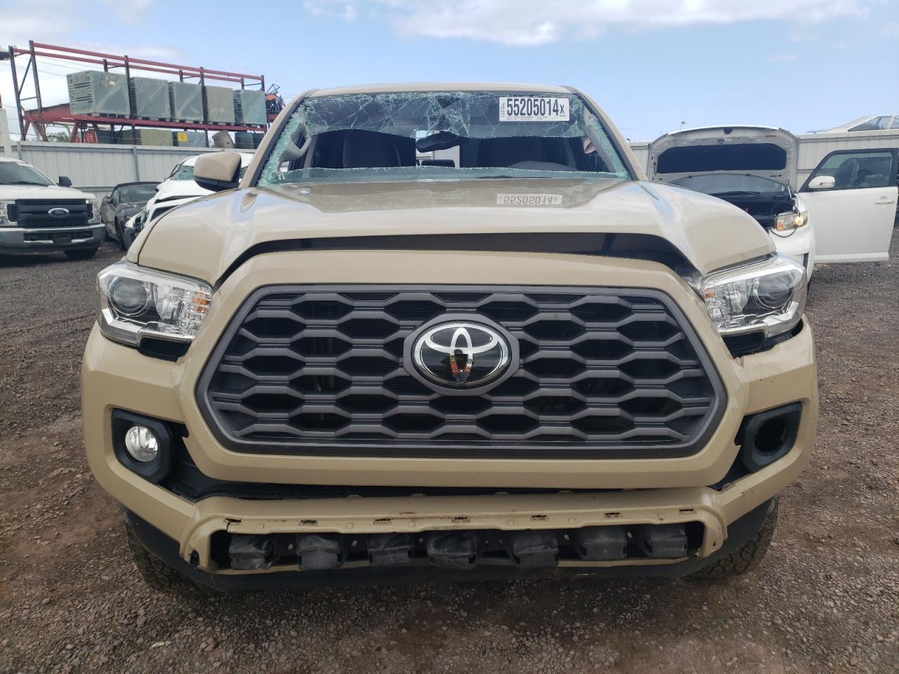 2017 TOYOTA TACOMA DOU - Фото 5